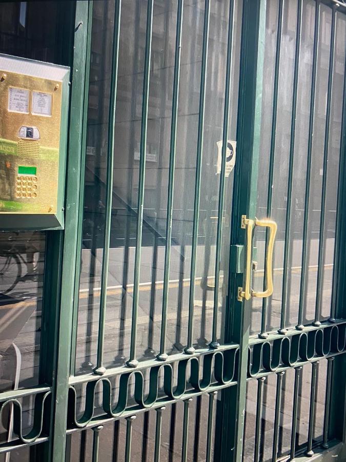 Milano: Incantevole Appartamento In Pieno Centro - Fancy Yellow Apartments Exterior foto